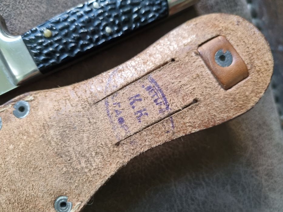 Нож Петко Генов с приставки, чисто нов