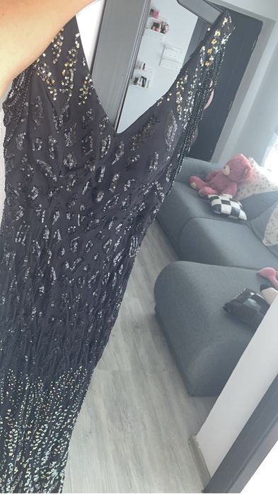 Rochii noi nepurtate superbe