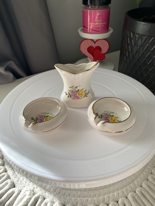 Vintage porcelain miniature sauce set