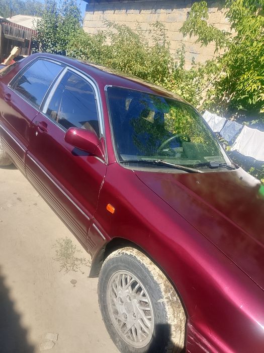 Продам машину Митсубиси галант