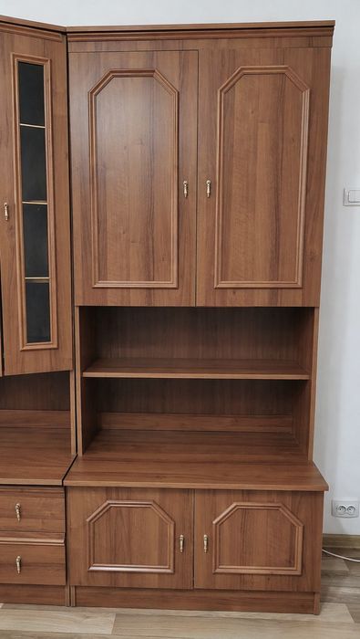 Mobila living formata din 3 corpuri