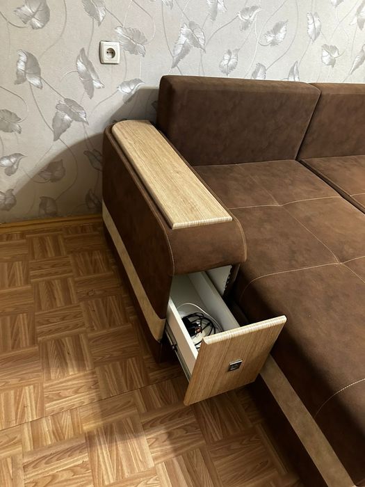 Продаётся Диван уголок