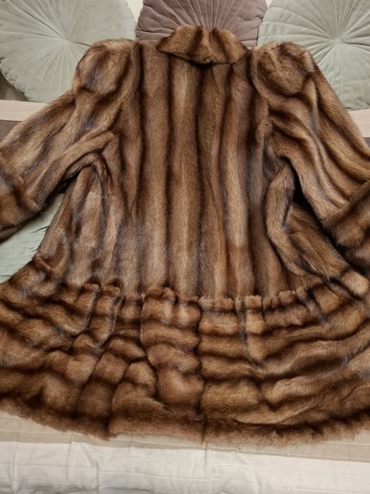 Haina damă din blană marmotă