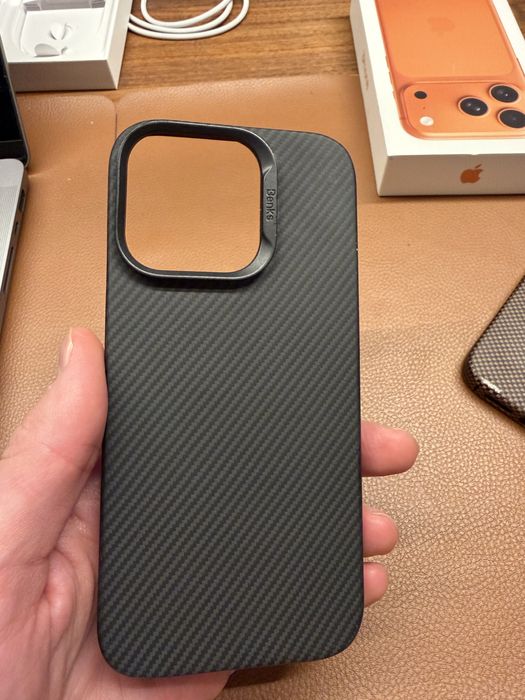 iPhone 16 Pro – 512GB, Desert Titanium