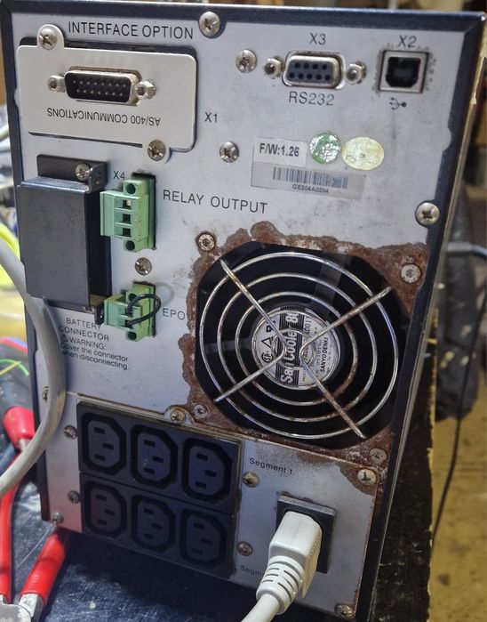 Продавам Ups Eaton