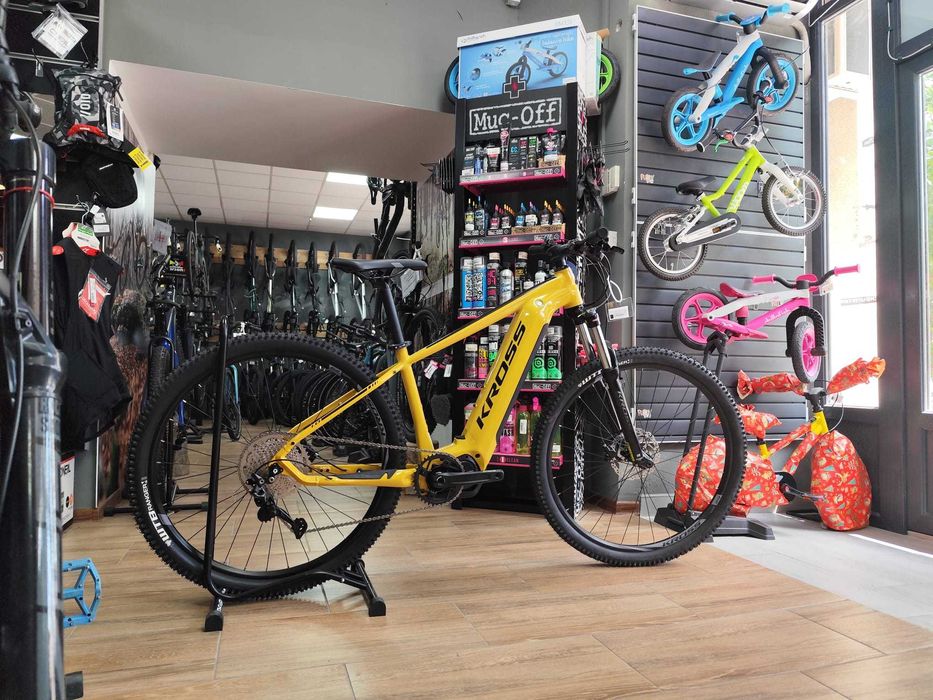 Bicicleta Level Boost 1.0 M 29 S in stoc la Est Bike Funky Sports