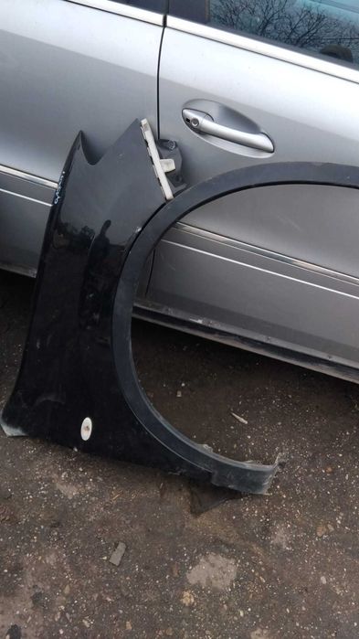 Aripa stanga/dreapta Nissan Qashqai an 2011 facelift