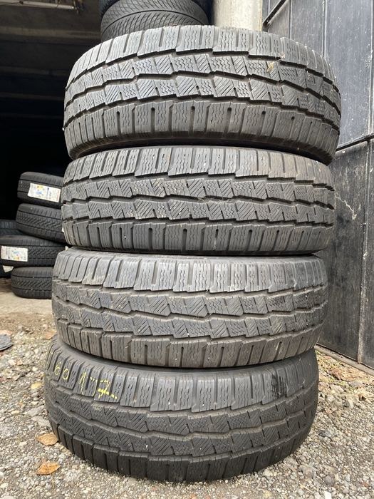 215/60/17 Michelin