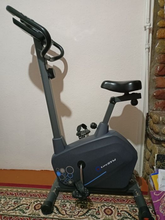 Velosapet trnajoniy