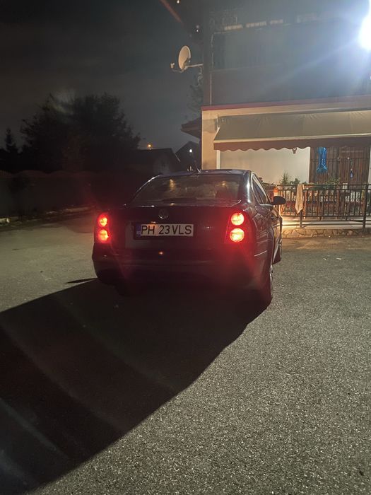 VOLKSWAGEN Passat 2005 — imagine 4