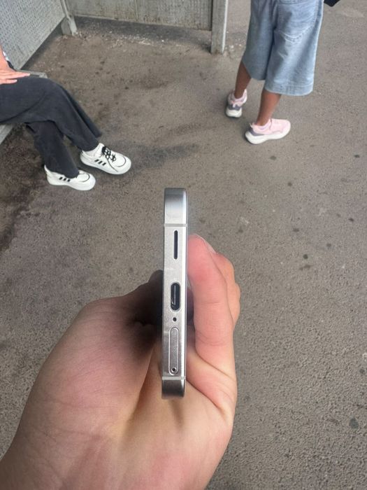 Samsung S24 128GB