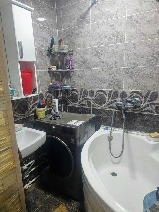 Продается 4 ком квартира на массиве Куйлюк 3 - 1 этаж, все остается