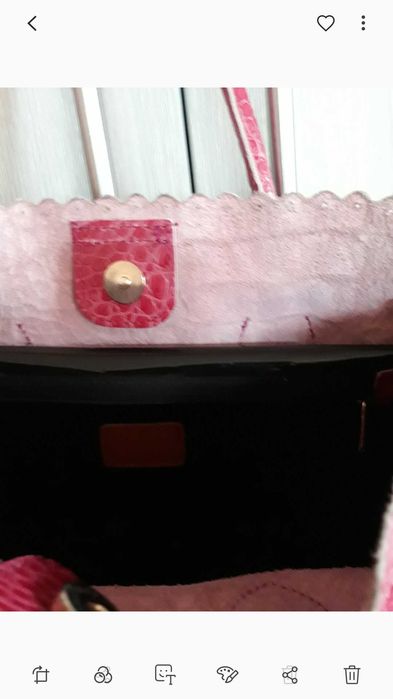 Дамска чанта  тъмно синя на МICNAEL Kors оригинална с 5 преградки.