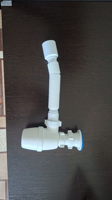 Продам сифон для раковины А-4001