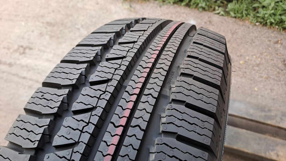 1бр. Нова 195/70/15C Nokian, Бусова