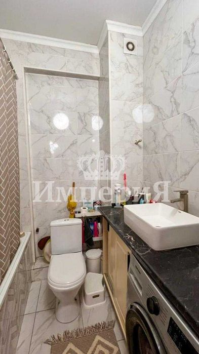 Продать квартира  Ришат Империя