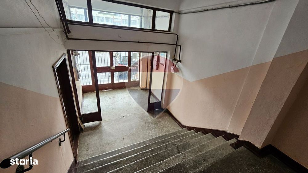 Apartament cu 2 camere de vânzare în zona Central Tg Neamt