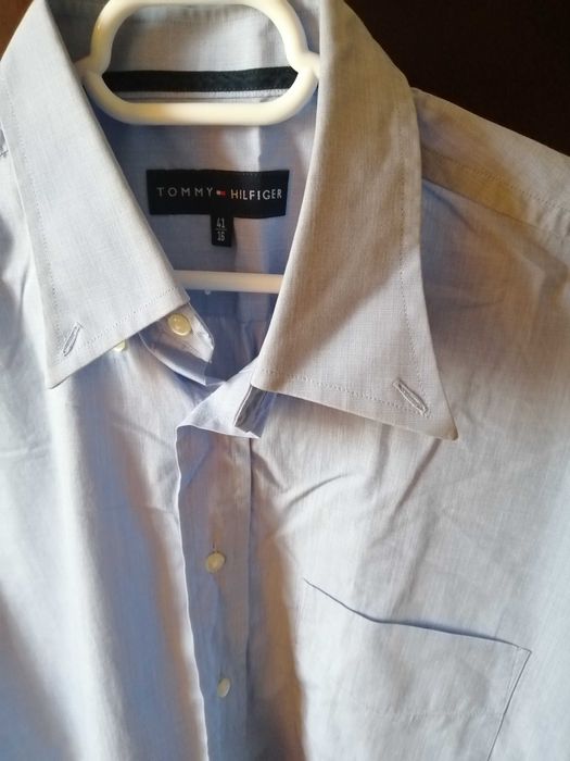 Vând cămașă Tommy Hilfiger, mărimea XL