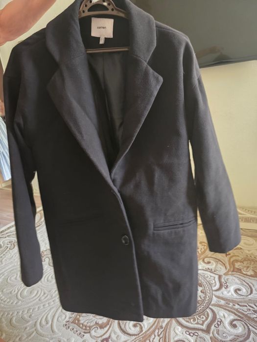 Продается одежда каждая по 2000