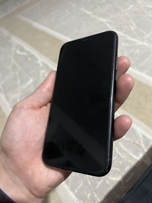 Айфон Хр емкость 79 без ремонта все в оригинале