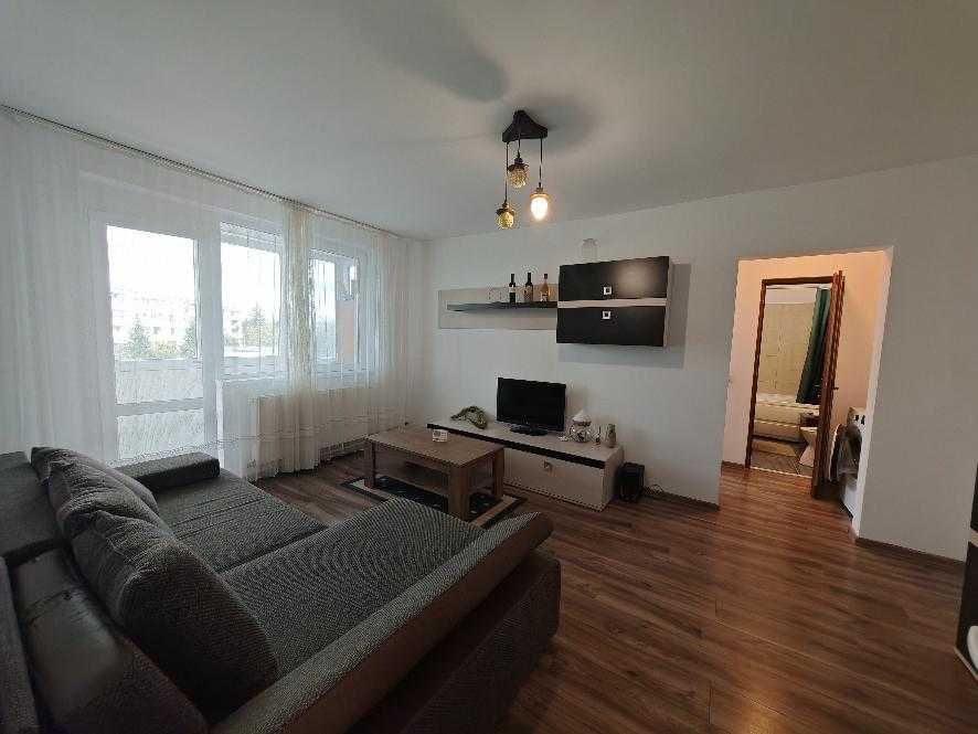 Inchiriem Apartament 2 Camere, Modern, Semidecomandat, Astra