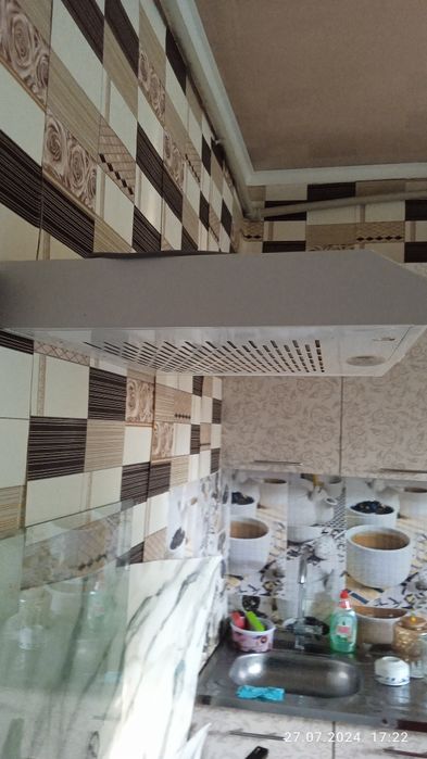 Вытяжка лдля кухни