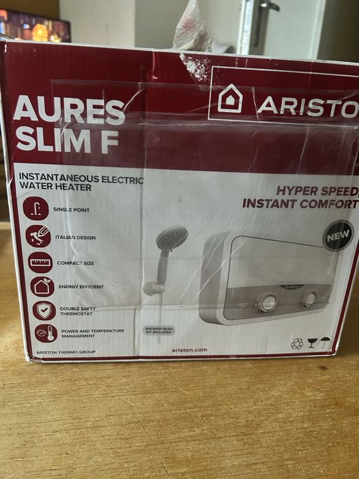 Проточен бойлер Ariston aures sf 7 kw