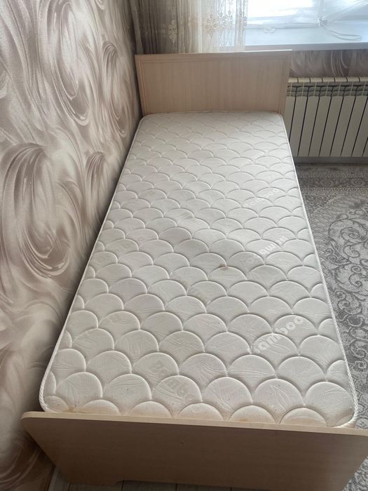 Продается кровать односпальная
