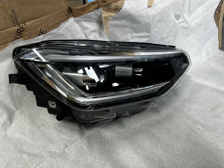 Far dreapta full led vw taygo.cod:2G7941078.