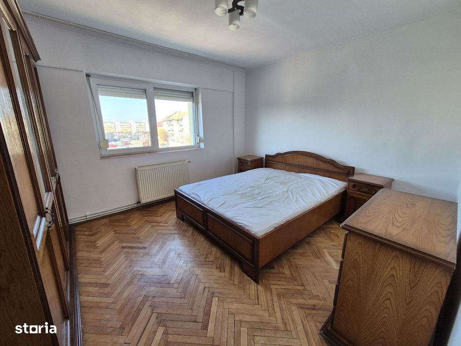 Apartament 2 camere decomandat – zona centrală, Carei | Etaj 3 — fotografia 3