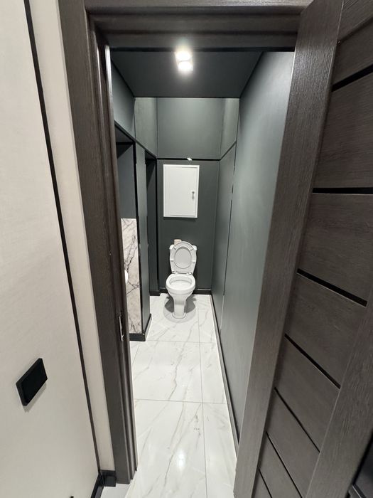 От Собственник  продаётся 2 помещения по 50кв 1 линия в шота руставели