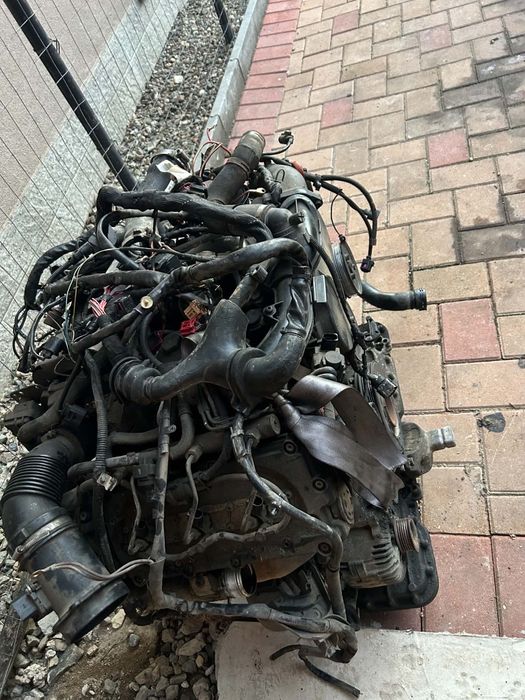Vând motor audi A6 C6