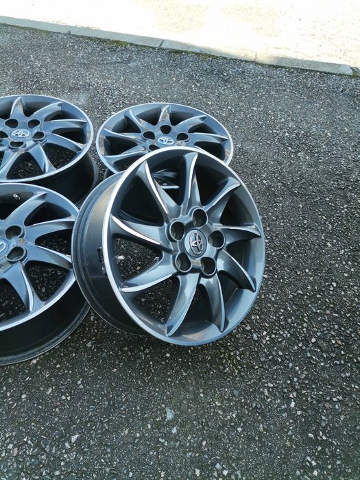 Джанти Орг. Toyota Auris 5.114.3 et 45.j6.5 R16