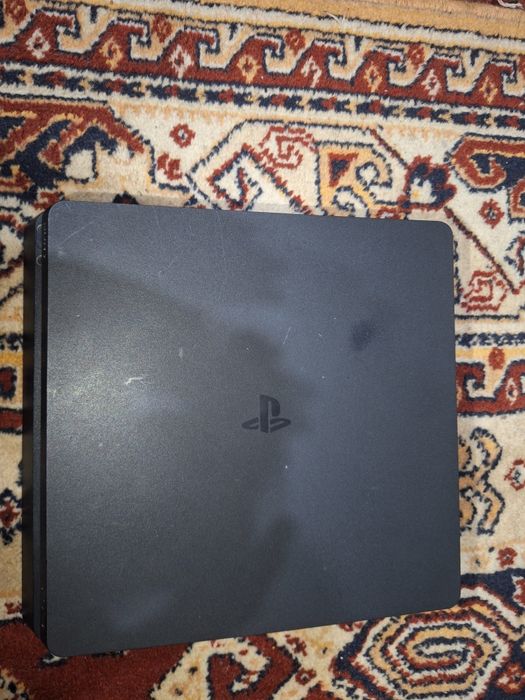 PS4 SLIM с играми