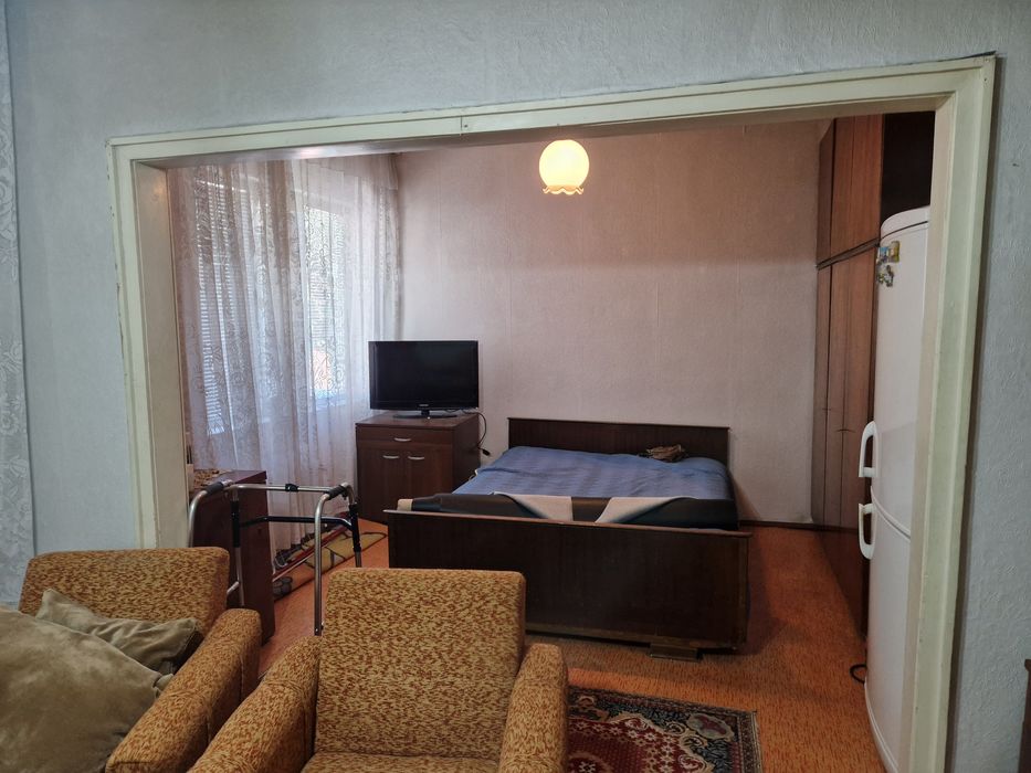 Продавам къща в Асеновград!