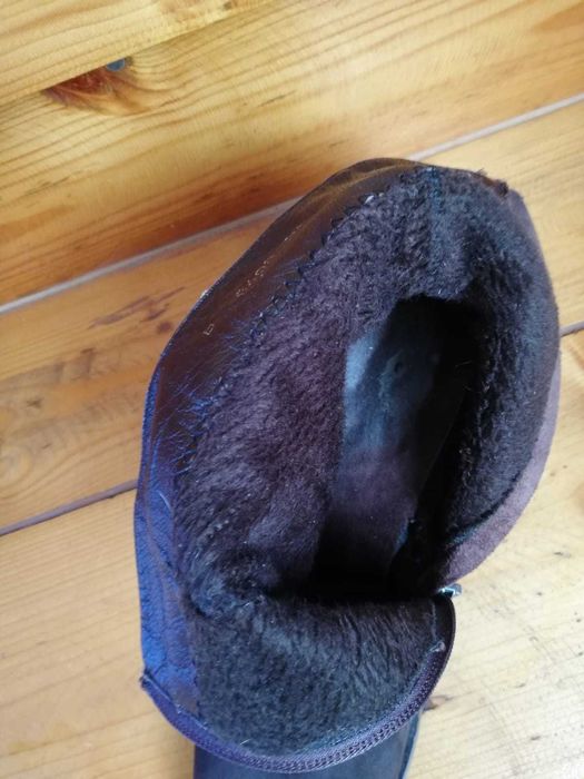 Продавам топли дамски боти