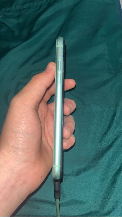 айфон 11 сатылады