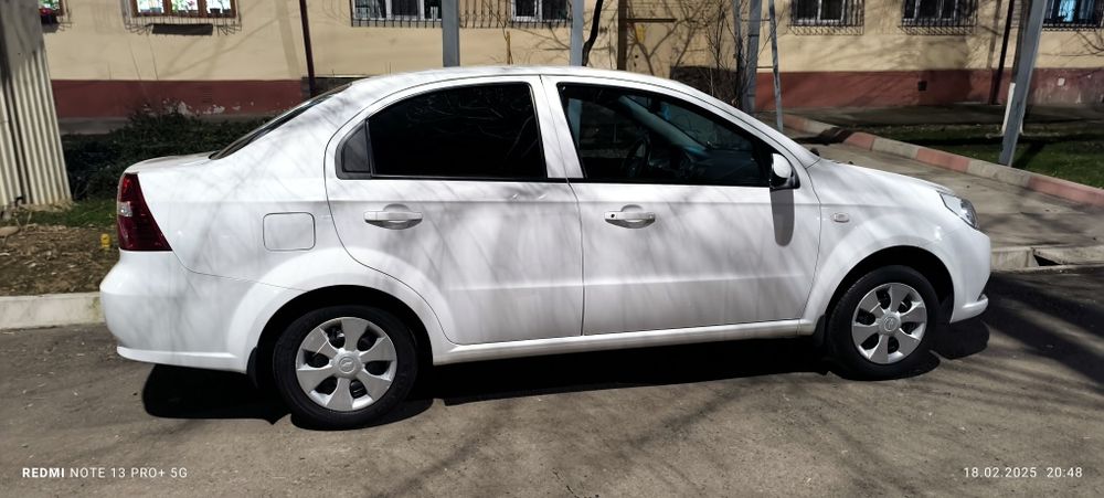 Nexia 3  2017 год