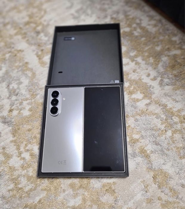 Samsung Fold 7  512Gb  Silver Shadow
