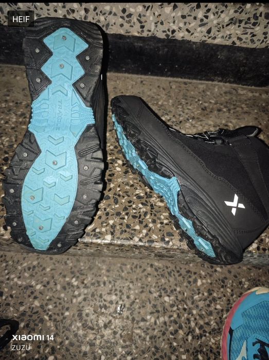 Зимни обувки Traxole с шипове 39 номер