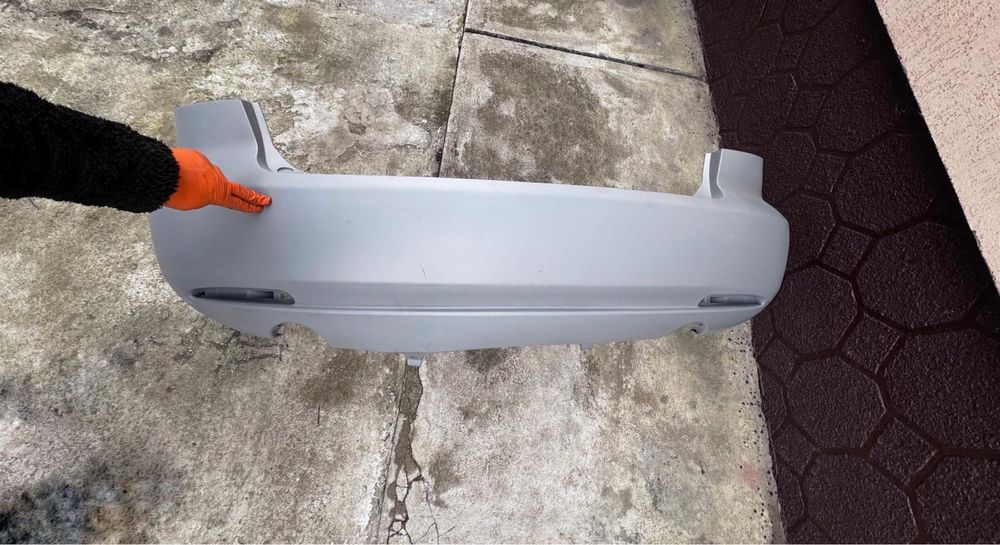 Bara spate Mazda 6 an:2005-2007 model:Sedan