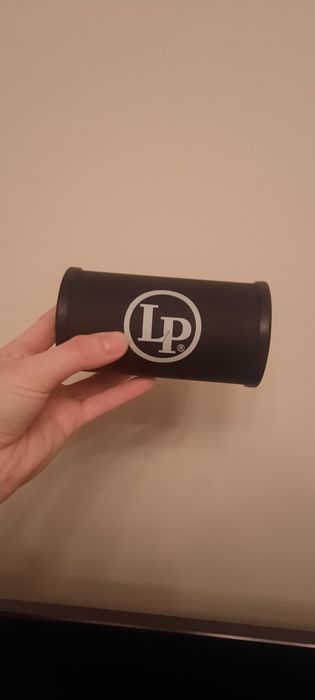 Шейкер и тамбурин