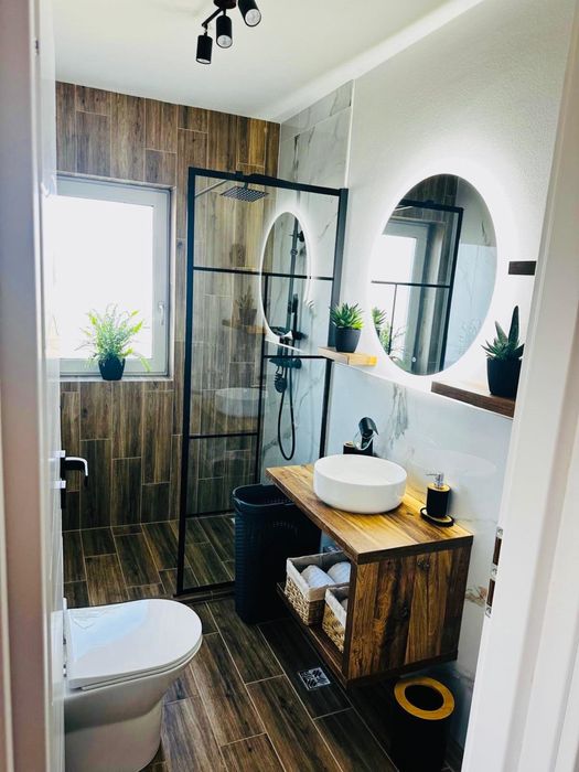 Inchiriez Apartament in Regim Hotelier