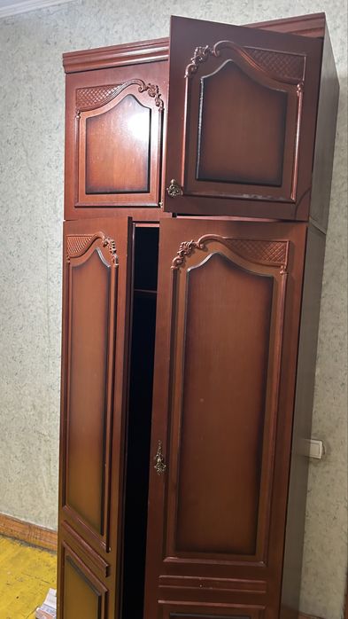 Отдам даром шкафы и тд