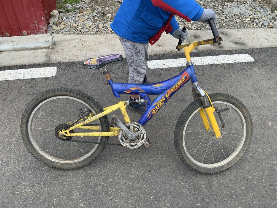 Vand bicicleta copii ,,,