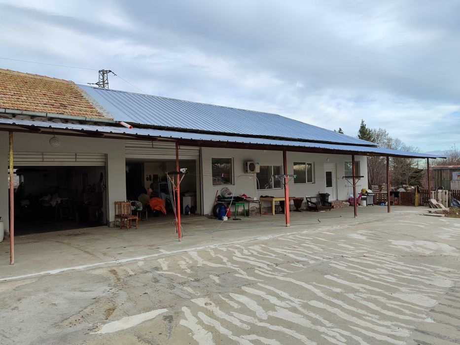 Продава се Къща в с. Смолница, Област Добрич - 250 кв.м за 408 €/кв.м - Снимка #10