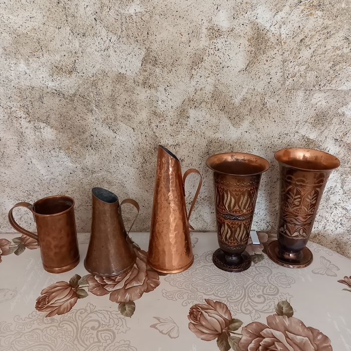 Медни чаши и меден сервиз