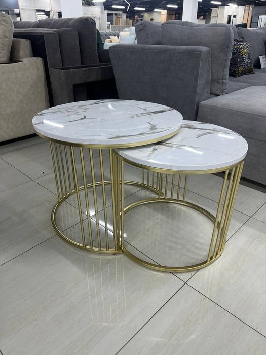 Журнальный столик Хай-тек Изготовлена из качественных материалов