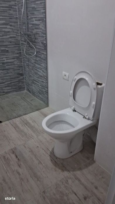 Garsonieră cu balcon în Chitila, 60 mp