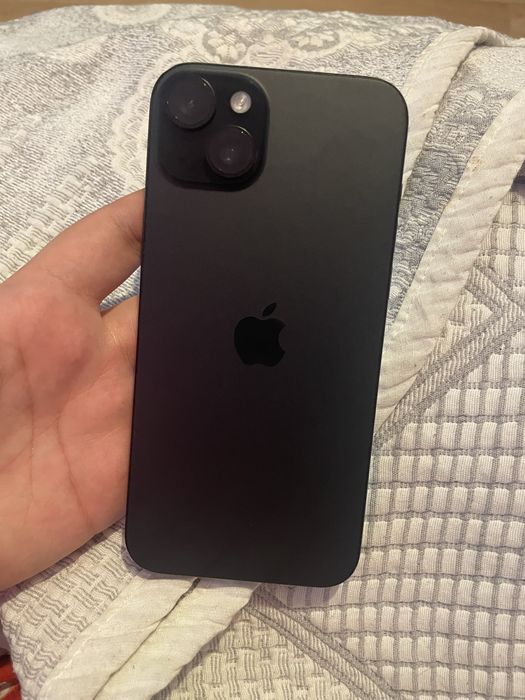 Vand iPhone 15 Plus
